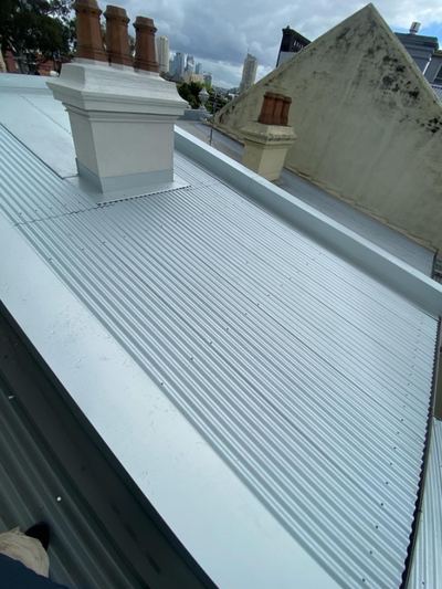 Sheet runs on the main roof
